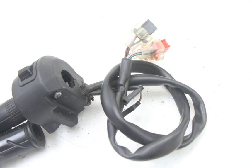 photo de Comando destro HONDA PCX (JF57/JF64) 125 (2014 - 2018)