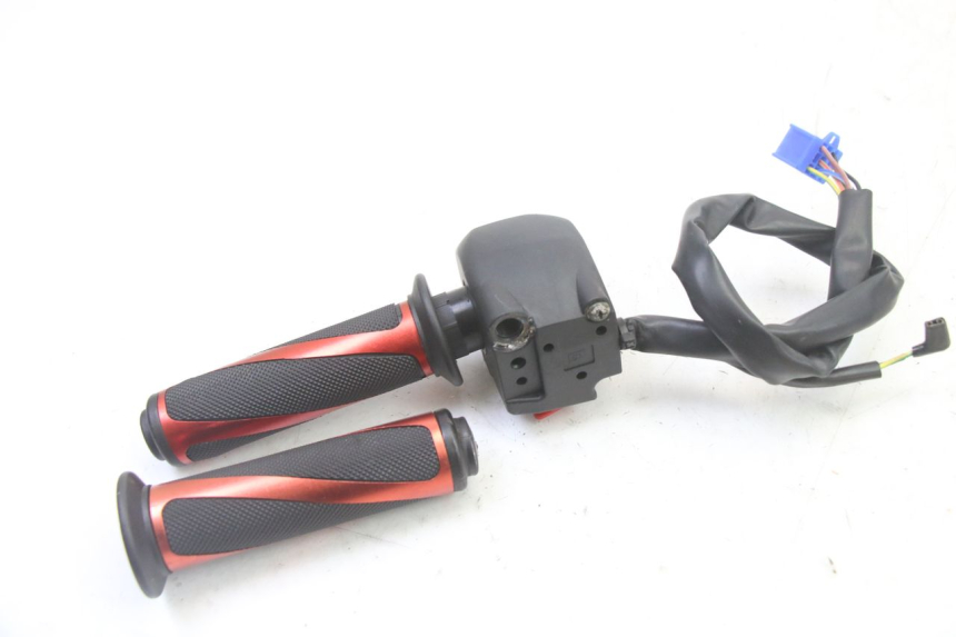 photo de COMMUTATORE DESTRO KIDEN KD125-G 125 (2018 - 2022)
