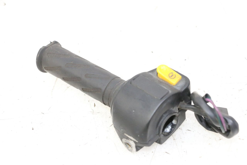 photo de MANUBRIO DESTRO PEUGEOT KISBEE 2T 50 (2010 - 2017)