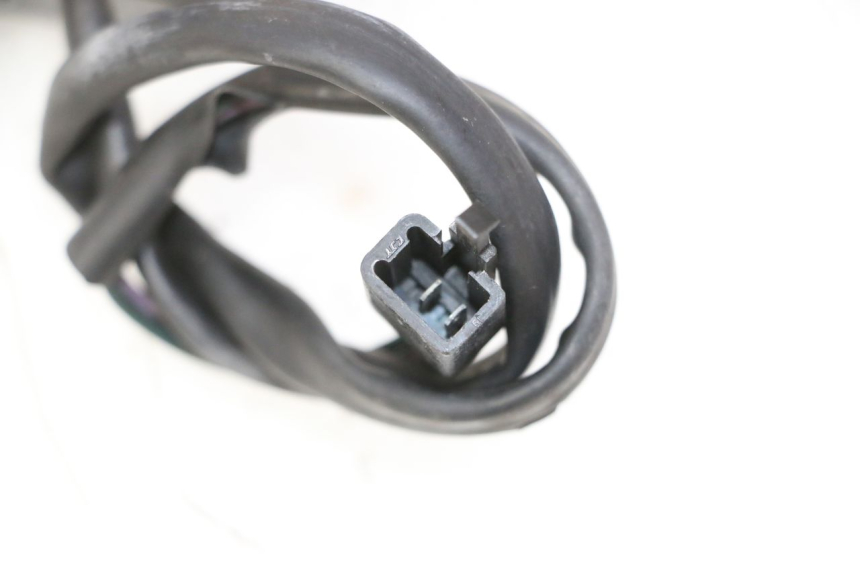 photo de MANUBRIO DESTRO PEUGEOT KISBEE 2T 50 (2010 - 2017)