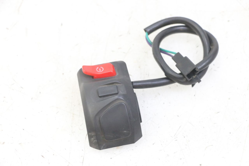 photo de MANUBRIO DESTRO PEUGEOT KISBEE 4T 50 (2018 - 2022)