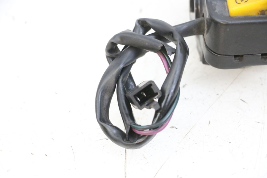 photo de MANUBRIO DESTRO PEUGEOT KISBEE 4T 50 (2010 - 2017)