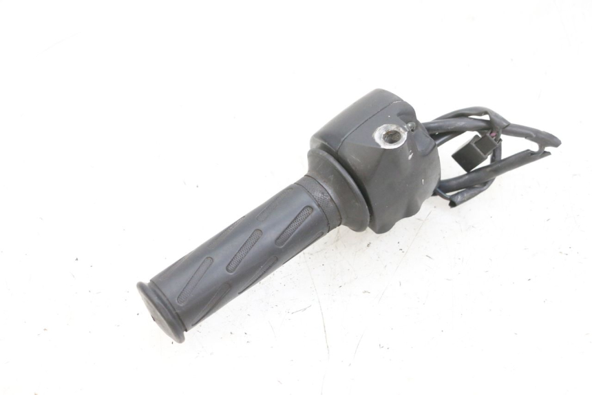 photo de MANUBRIO DESTRO PEUGEOT KISBEE 4T 50 (2010 - 2017) - Vista d'insieme del prodotto