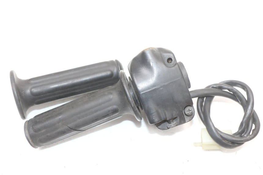 photo de COMMUTATORE DESTRO RENAULT KOURANOS 125 (2001 - 2004)