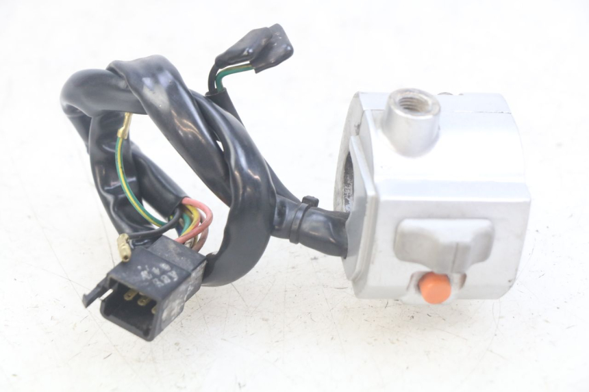 photo de MANUBRIO DESTRO SYM MIO 50 (2011 - 2017)