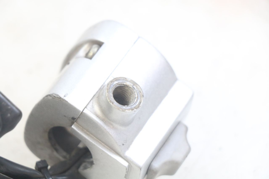 photo de MANUBRIO DESTRO SYM MIO 50 (2011 - 2017)