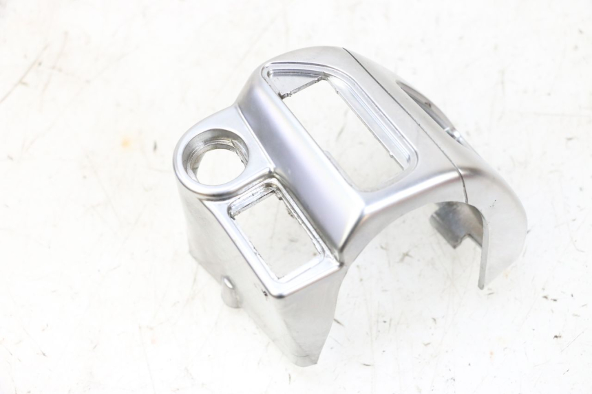 photo de COMMUTATORE DESTRO PIAGGIO MP3 HPE 300 (2019 - 2026) - Dettaglio del componente