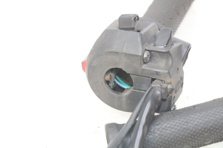 photo de MANUBRIO DESTRO GILERA NEXUS 125 (2009 - 2013)