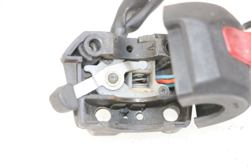 photo de MANUBRIO DESTRO GILERA NEXUS 125 (2009 - 2013)