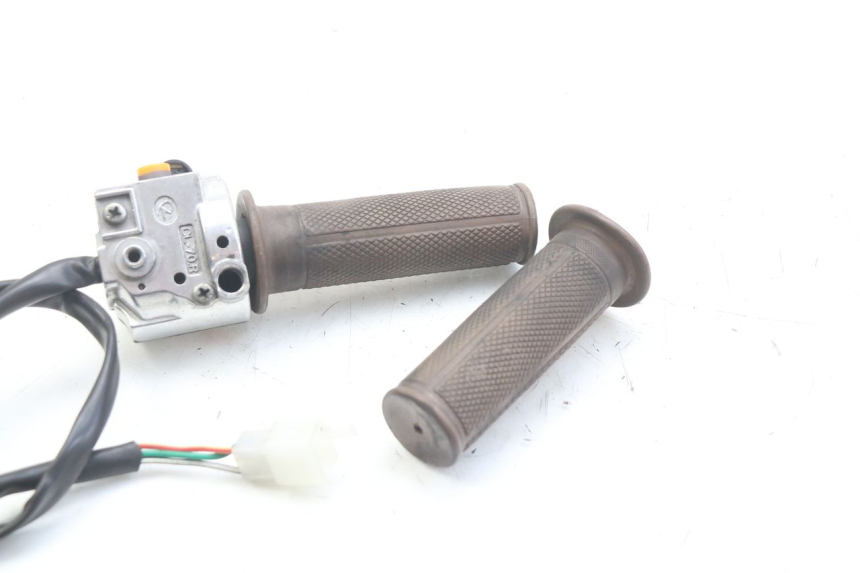 photo de COMMUTATORE DESTRO JM MOTORS OLDIES 4T 50 (2010 - 2020)