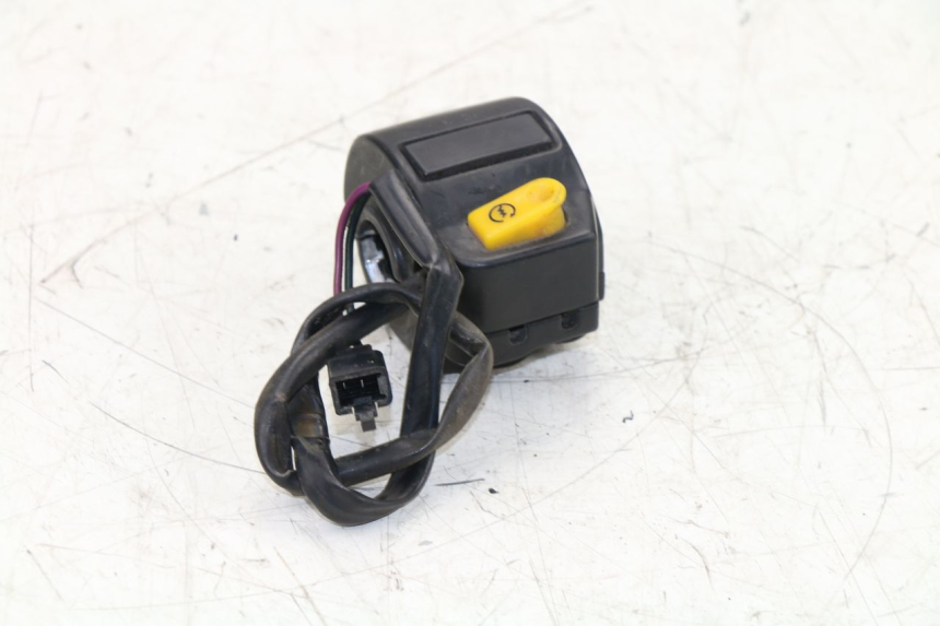 photo de MANUBRIO DESTRO PEUGEOT KISBEE 4T 50 (2010 - 2017)