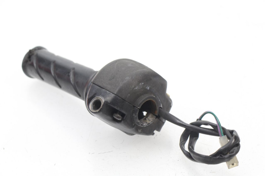 photo de COMANDO DESTRO PEUGEOT LOOXOR 50 (2001 - 2004)
