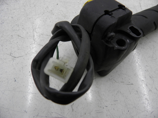 photo de MANUBRIO DESTRO PEUGEOT LUDIX 50 (2008 - 2017)