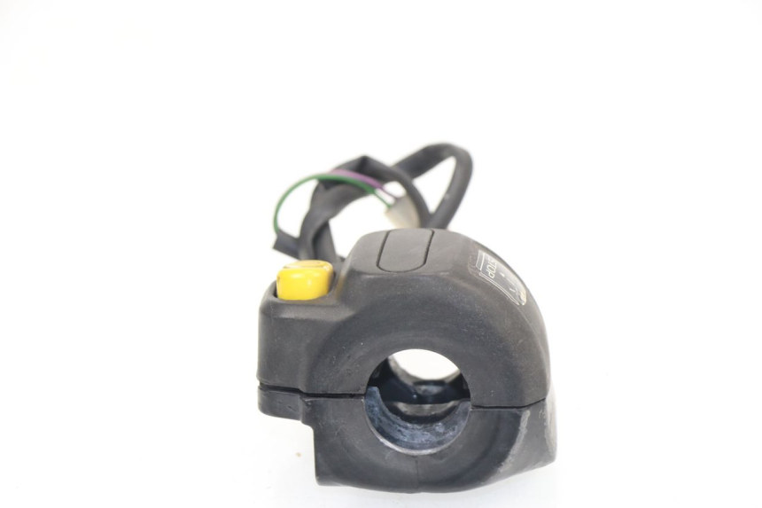 photo de MANUBRIO DESTRO PEUGEOT LUDIX 50 (2008 - 2017)