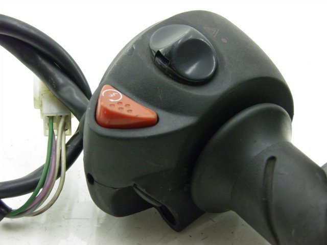 photo de COMMODO DESTRO PEUGEOT SATELIS 125 (2006 - 2009)