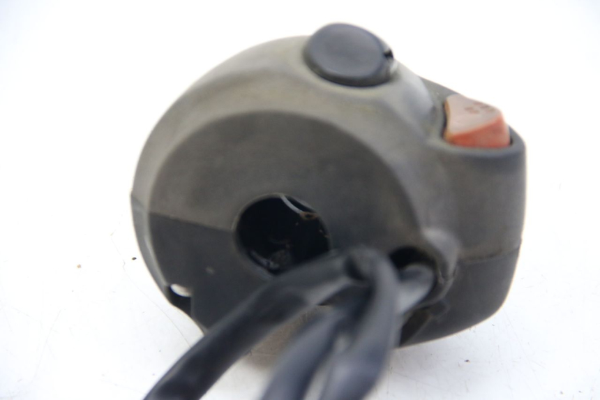 photo de MANUBRIO DESTRO PEUGEOT SATELIS COMPRESSOR K15 125 (2006 - 2009)