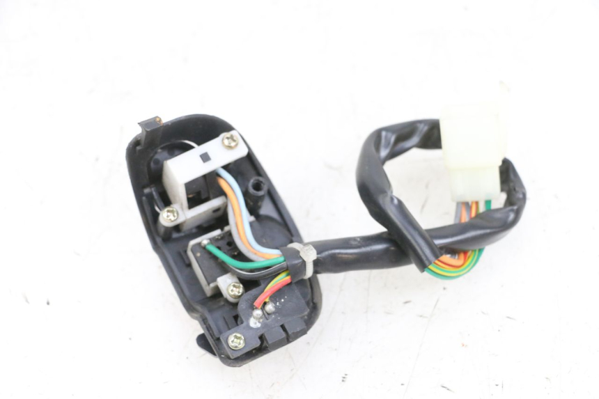 photo de COMMUTATORE DESTRO EFUN PUSA 1 - Altra angolazione