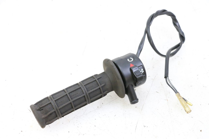 photo de MANUBRIO DESTRO YAMAHA PW 80 (1983 - 2014)
