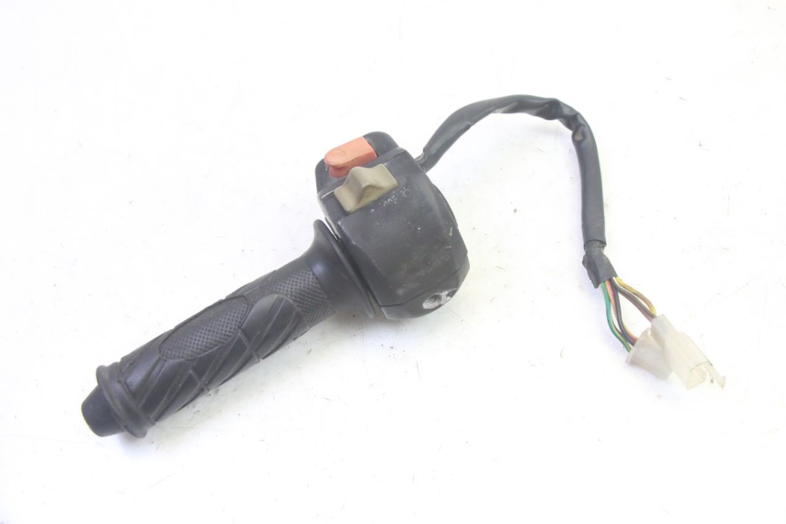 photo de MANUBRIO DESTRO RIDE RACE 2T 50 (2012 - 2017) - Altra angolazione