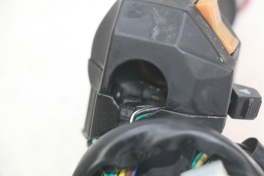 photo de MANUBRIO DESTRO YAMASAKI ROADSTER 50 (2013 - 2018)