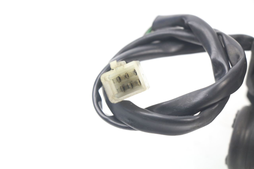 photo de MANUBRIO DESTRO PEUGEOT SATELIS COMPRESSOR K15 125 (2006 - 2009)