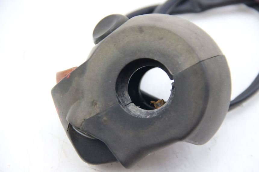 photo de MANUBRIO DESTRO PEUGEOT SATELIS COMPRESSOR K15 125 (2006 - 2009)