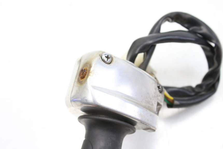 photo de MANUBRIO DESTRO KYMCO SENTO 100 (2008 - 2013)