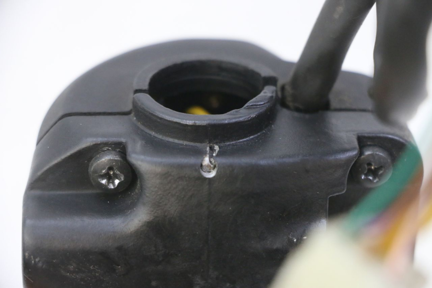 photo de Comando destro PEUGEOT SPEEDFIGHT 2 LC 50 (2000 - 2009)