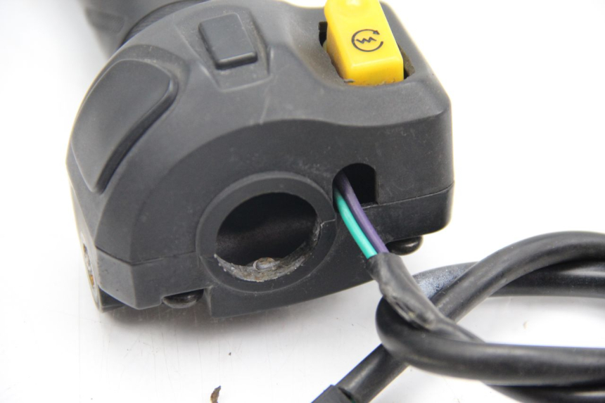 photo de COMMUTATORE DESTRO PEUGEOT STREETZONE 2T 50 (2014 - 2019)