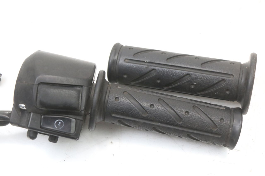 photo de COMMUTATORE DESTRO KYMCO SUPER 8 4T 50 (2021 - 2024)