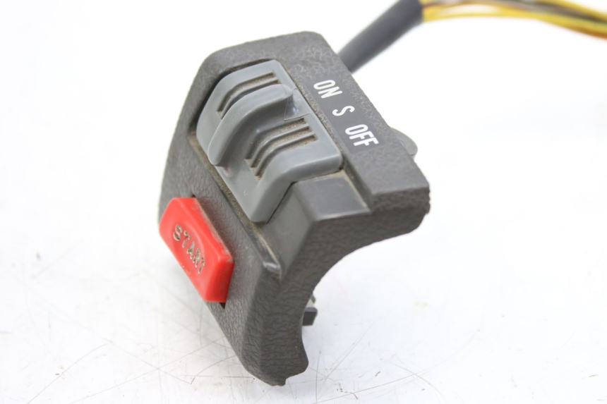 photo de MANUBRIO DESTRO SUZUKI CP 80 (1985 - 1996)