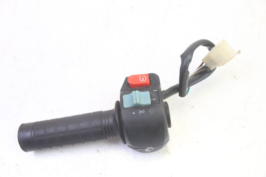 photo de COMANDO DESTRO SUKIDA TOP 1 50 (2003 - 2010) - Primo piano tecnico