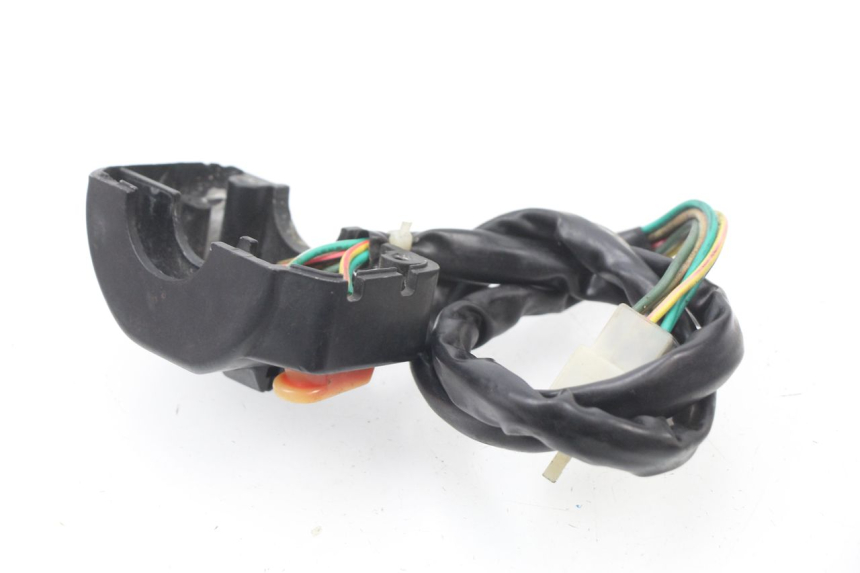 photo de COMANDO DESTRO BAOTIAN TRAVEL SPIRIT 50 (2010 - 2012)