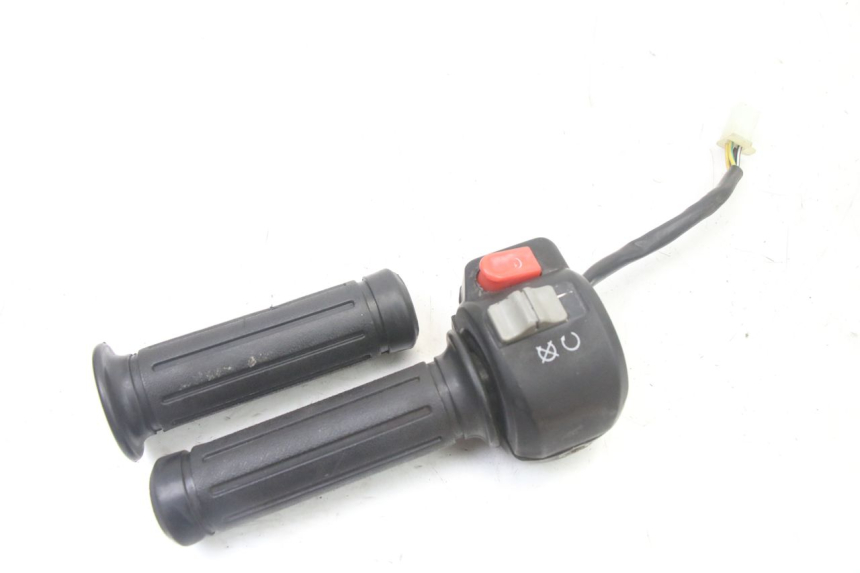 photo de MANUBRIO DESTRO PEUGEOT V-CLIC VCLIC 50 (2007 - 2013)