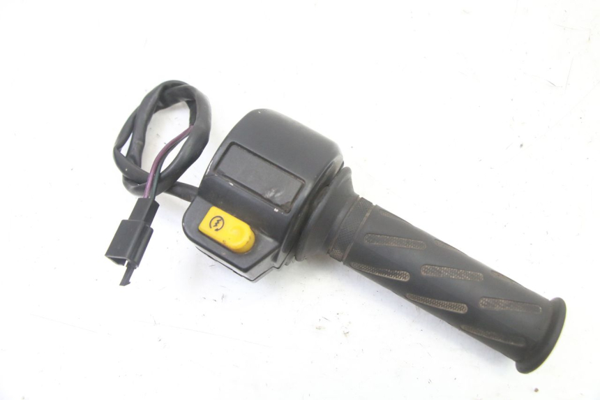 photo de MANUBRIO DESTRO PEUGEOT VIVACITY NEW 2T 50 (2008 - 2017)