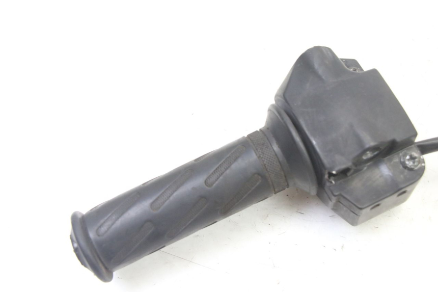 photo de MANUBRIO DESTRO PEUGEOT VIVACITY NEW 2T 50 (2008 - 2017)