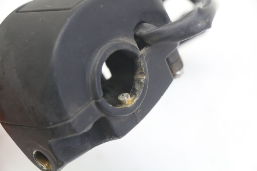 photo de COMMUTATORE DESTRO PEUGEOT VIVACITY 125 (2010 - 2017)