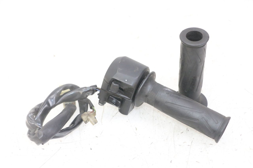 photo de MANUBRIO DESTRO YAMAHA X-MAX XMAX 125 (2010 - 2014)