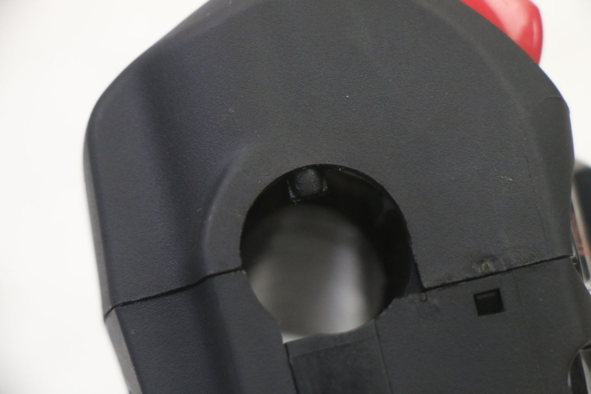 photo de COMMUTATORE DESTRO YAMAHA XMAX X-MAX 125 (2021 - 2025)