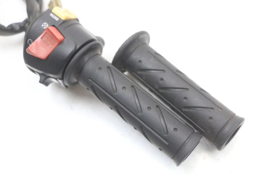 photo de COMMUTATORE DESTRO KYMCO XCITING 250 (2006 - 2009)