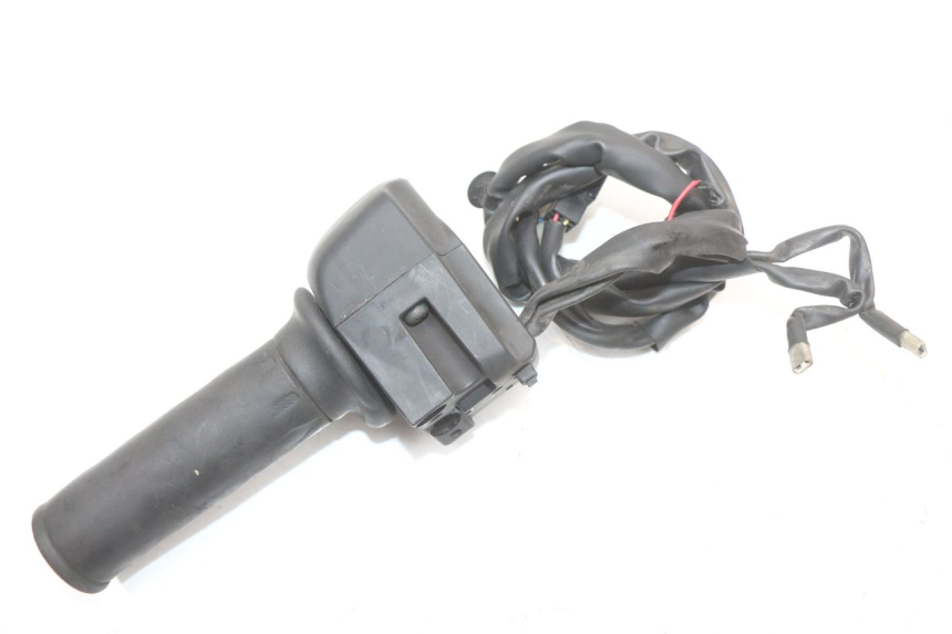 photo de MANUBRIO DESTRO YAMAHA XMAX X-MAX ABS 125 (2017 - 2020)