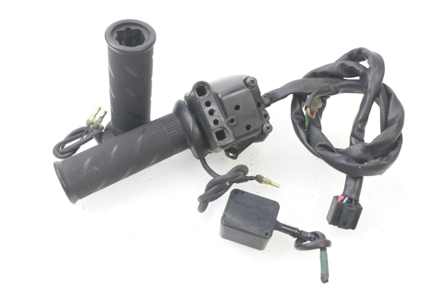 photo de Comando destro YAMAHA XP T-MAX TMAX ABS 530 (2012 - 2015)