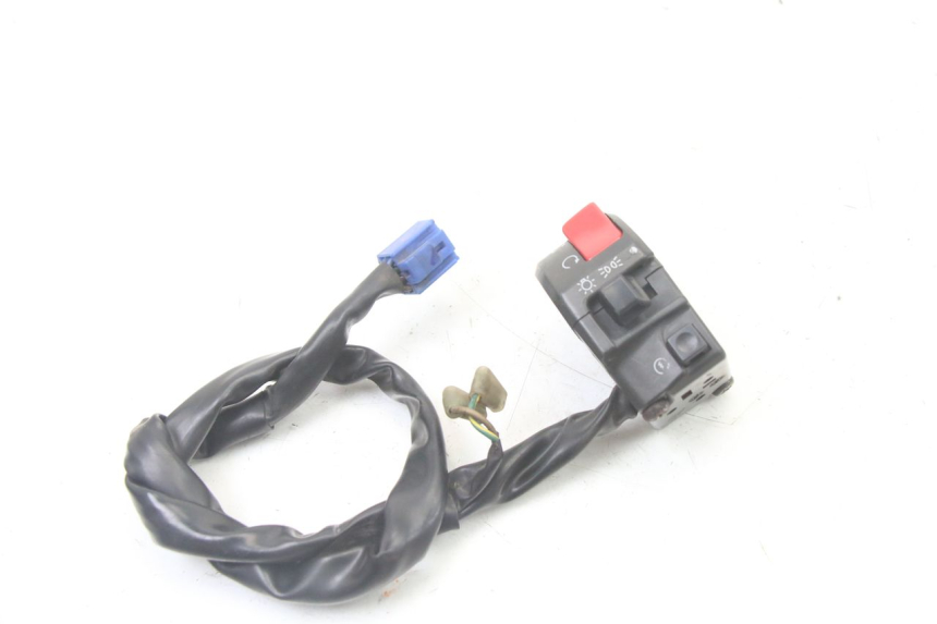 photo de MANUBRIO DESTRO YAMAHA FZS FAZER 600 (2001 - 2003)