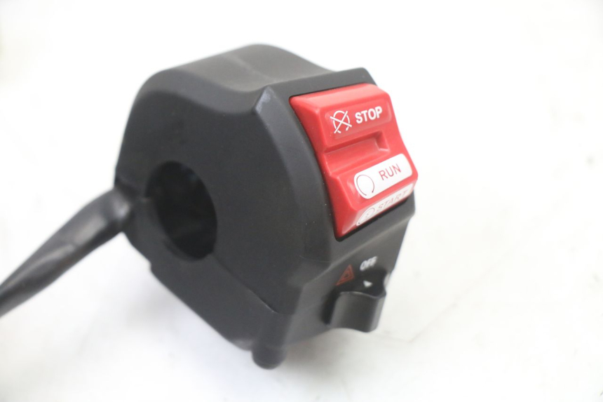 photo de COMMUTATORE DESTRO YAMAHA TRACER 7 700 (2020 - 2024)