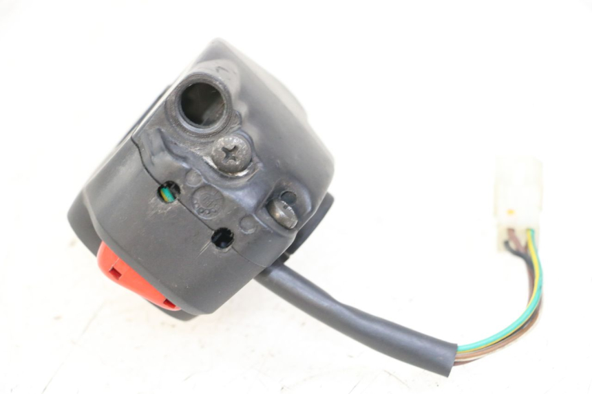 photo de MANUBRIO DESTRO YAMAHA YP MAJESTY 125 (2007 - 2010)