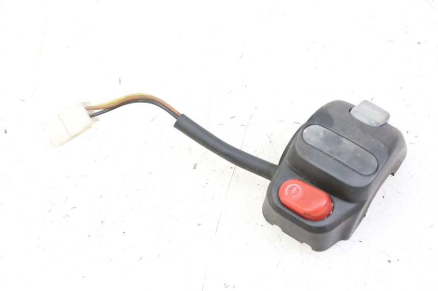 photo de MANUBRIO DESTRO YAMAHA YP MAJESTY 125 (2002 - 2006)