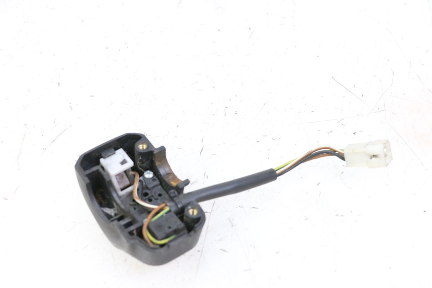 photo de MANUBRIO DESTRO YAMAHA YP MAJESTY 125 (2002 - 2006)