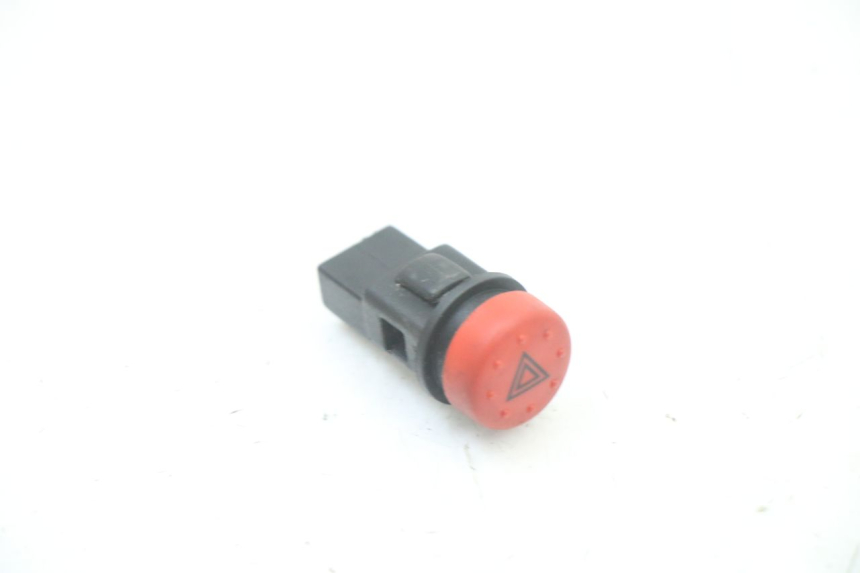 photo de COMANDO LUCI DI EMERGENZA PIAGGIO MP3 LT 400 (2007 - 2012)