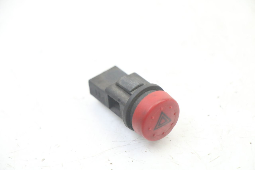 photo de COMMUTATORE EMERGENZA  PIAGGIO MP3 500 (2011 - 2015)