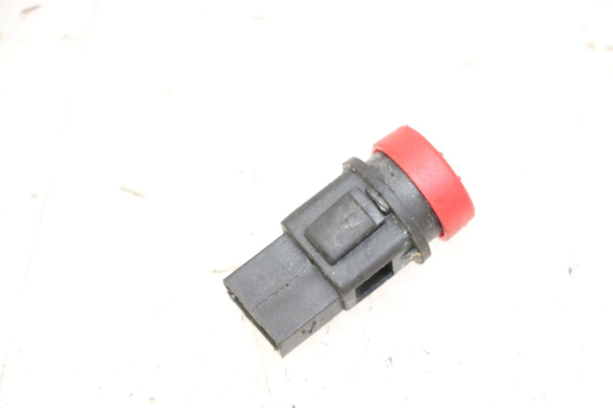 photo de COMMUTATORE EMERGENZA PIAGGIO MP3 500 (2014 - 2016)